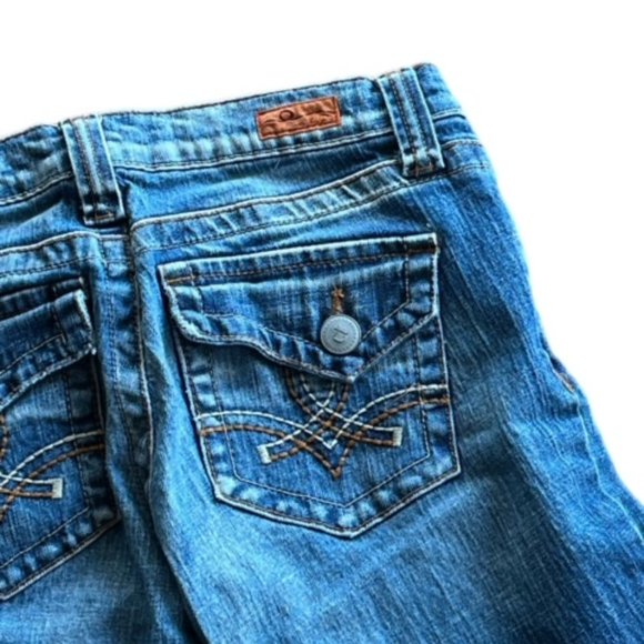 Plastic By gly - Picture 1 of 3